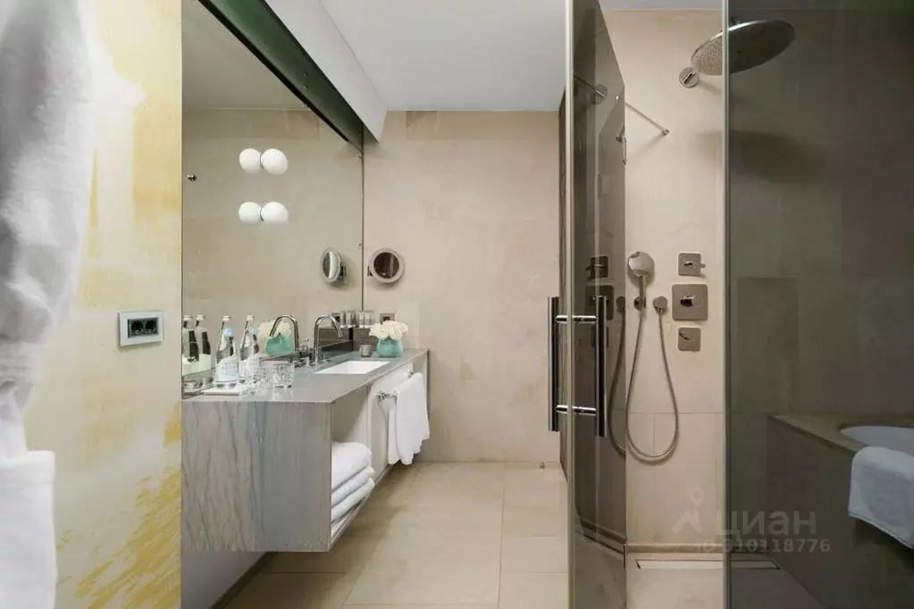 Комната Санкт-Петербург Вознесенский просп., 6 (35.0 м) - Фото 2