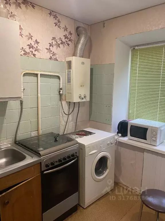 2-к кв. Брянская область, Брянск Октябрьская ул., 101 (42.0 м) - Фото 0