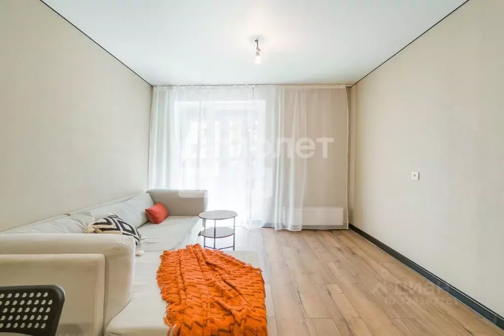 1-к кв. Свердловская область, Екатеринбург ул. Пехотинцев, 2Д (40.6 м) - Фото 1