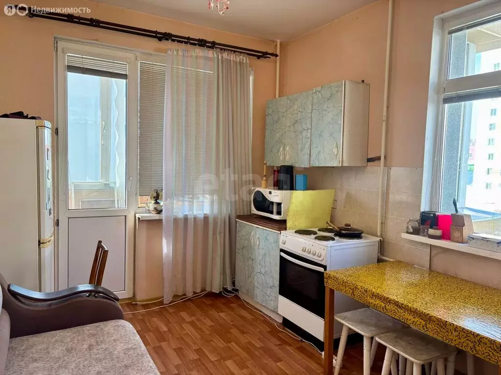 1-комнатная квартира: Петропавловск-Камчатский, Дальневосточная улица, ... - Фото 1