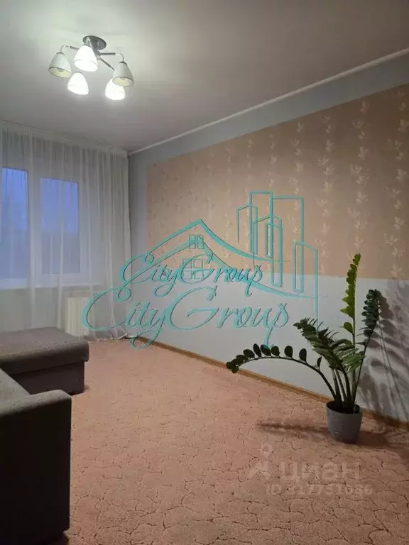 3-к кв. Оренбургская область, Орск Новый город мкр, ул. Школьная, 14 ... - Фото 0