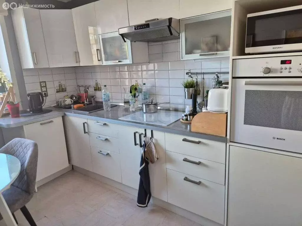 3-комнатная квартира: ВНИИССОК, улица Дружбы, 19 (100 м) - Фото 1