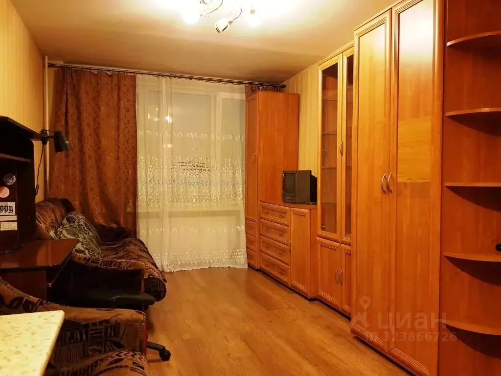 Комната Санкт-Петербург ул. Трефолева, 9 (18.0 м) - Фото 1