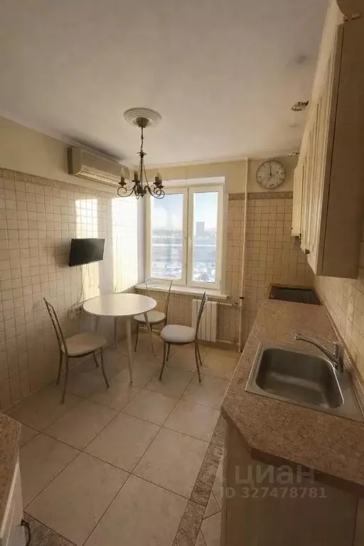 3-к кв. Москва 2-й Крестовский пер., 12 (66.9 м) - Фото 1