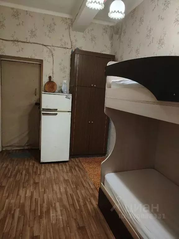 Комната Саратовская область, Саратов ул. Большая Садовая, 102 (14.0 м) - Фото 2