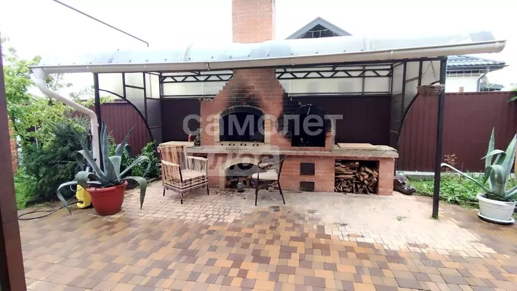 Дом в Краснодарский край, Динской район, Пластуновское с/пос, ... - Фото 1