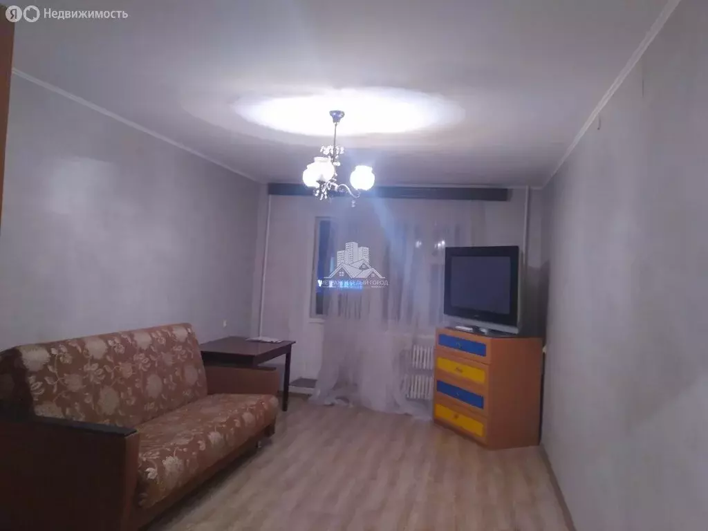 1-комнатная квартира: Белгород, Октябрьская улица, 46А (43 м) - Фото 1
