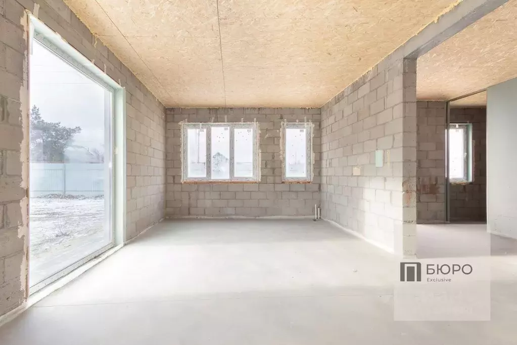 Дом в Волгоградская область, Среднеахтубинский район, Фрунзенское ... - Фото 1