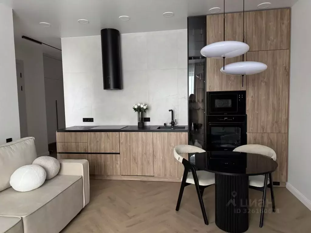 2-к кв. Башкортостан, Уфа Коммунистическая ул., 115/1 (42.6 м) - Фото 1