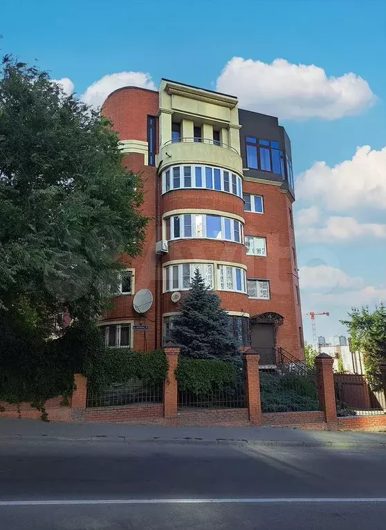 3-к. квартира, 124,2 м, 2/5 эт. - Фото 0