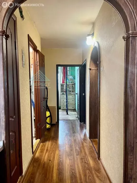 3-комнатная квартира: Абакан, улица Бограда, 62 (64.3 м) - Фото 1