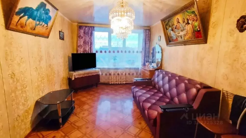 3-к кв. Ленинградская область, Волхов ул. Юрия Гагарина, 2 (56.9 м) - Фото 1