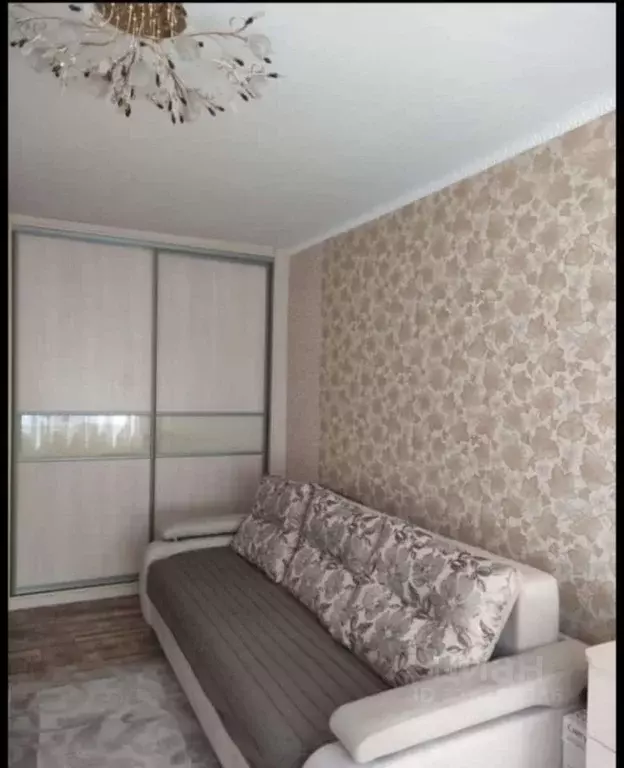 3-к кв. Омская область, Омск ул. 21-я Амурская, 14В (64.0 м) - Фото 0