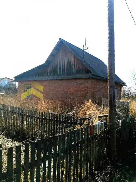 Дом в Омская область, Азовский немецкий район, деревня Гауф (32 м) - Фото 0
