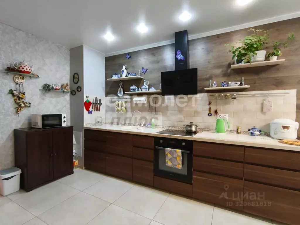 3-к кв. Омская область, Омский район, пос. Ростовка ул. Михаила ... - Фото 1