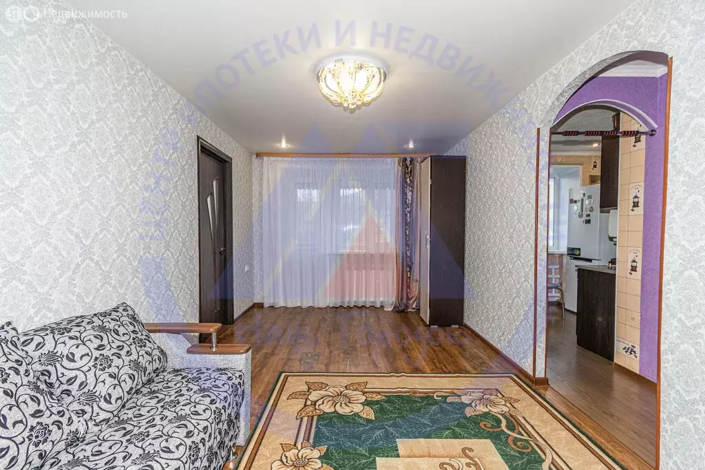 2-комнатная квартира: Курган, Краснодонская улица, 12 (42.1 м) - Фото 1