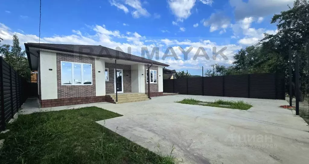 Дом в Адыгея, Майкоп ул. Севастопольская, 17 (107 м) - Фото 0