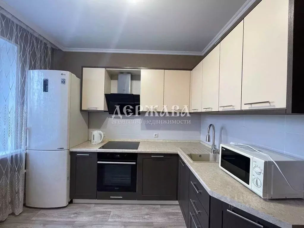 3-к кв. Белгородская область, Старый Оскол Олимпийский мкр, 30 (63.0 ... - Фото 1