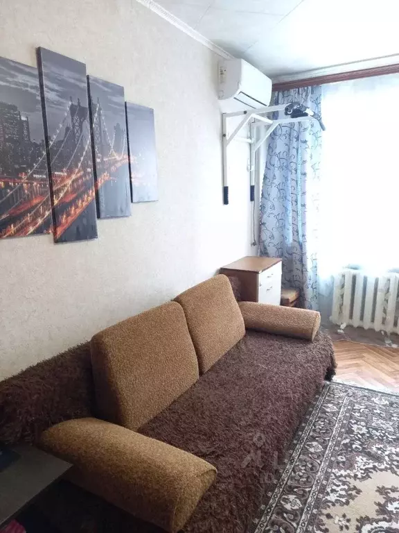Комната Воронежская область, Воронеж ул. Любы Шевцовой, 21 (18.5 м) - Фото 1