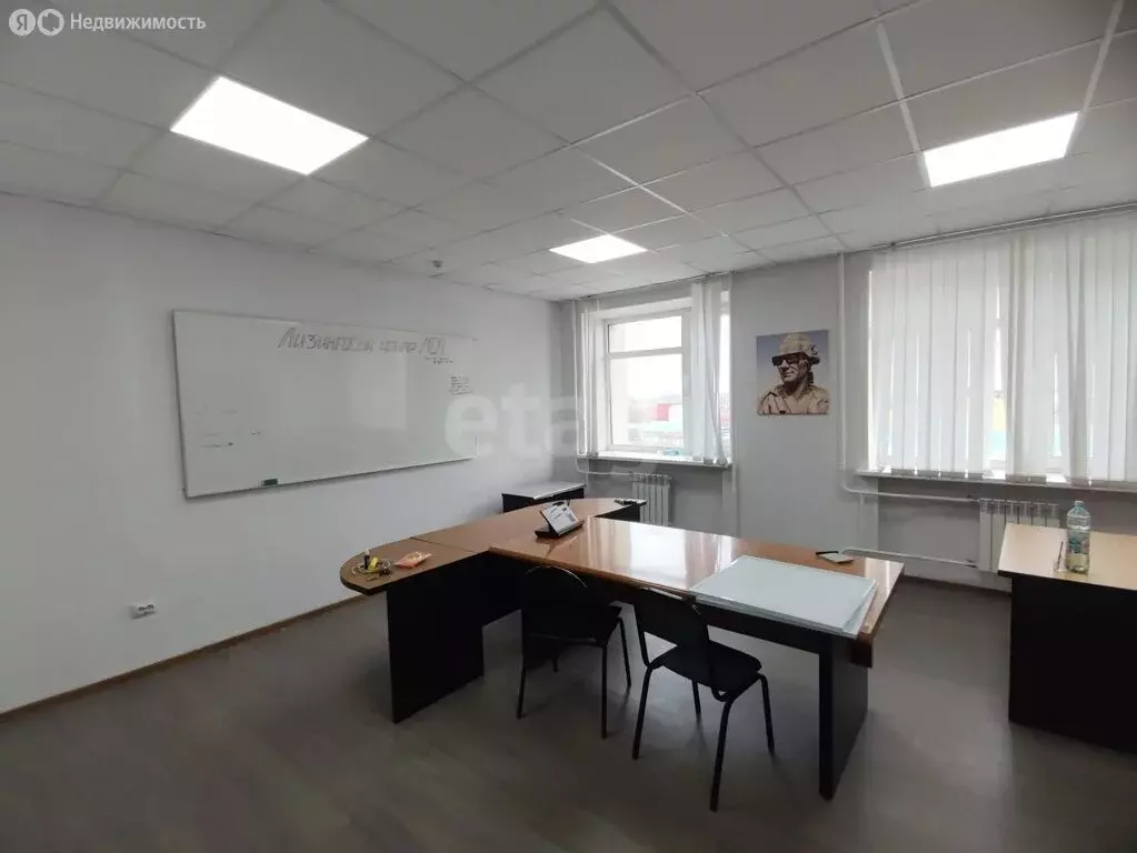 Офис (42 м) - Фото 2