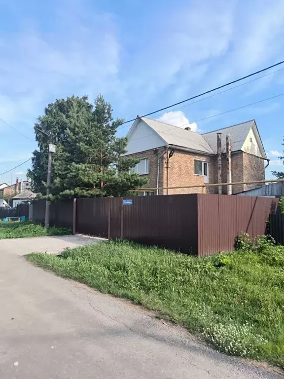 Коттедж в Челябинская область, Челябинск ул. Взлетная, 10 (129 м) - Фото 0
