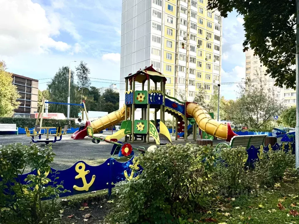 2-к кв. Москва ул. Героев Панфиловцев, 9К1 (43.0 м) - Фото 2