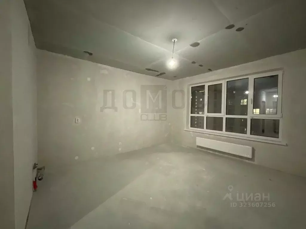 Студия Свердловская область, Екатеринбург ул. Московская, 251 (26.7 м) - Фото 1