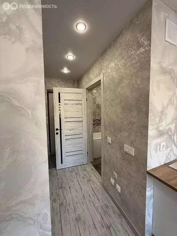 Квартира-студия: Тюмень, Интернациональная улица, 199 (21.1 м) - Фото 0