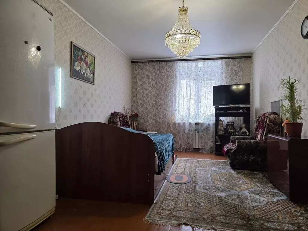 2-к кв. Самарская область, Тольятти ул. Никонова, 7 (69.9 м) - Фото 2