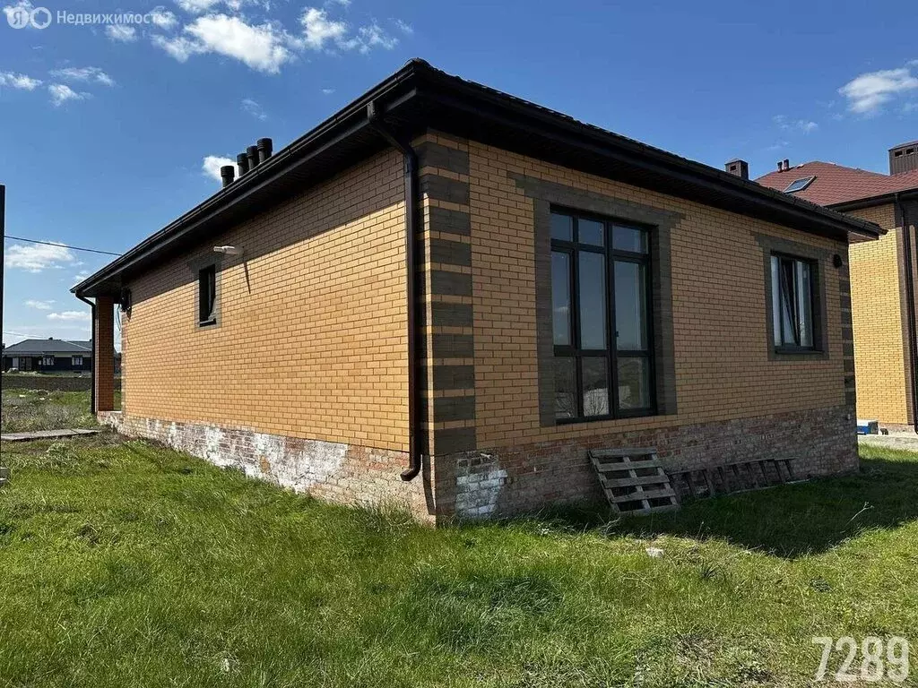 Дом в Российский, Звёздная улица (120 м) - Фото 1