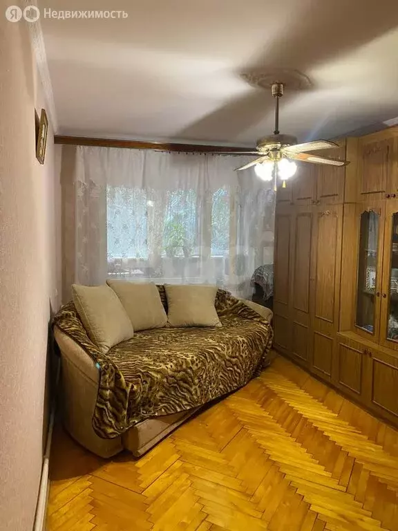 3-комнатная квартира: Ялта, Садовая улица, 52 (61.7 м) - Фото 1