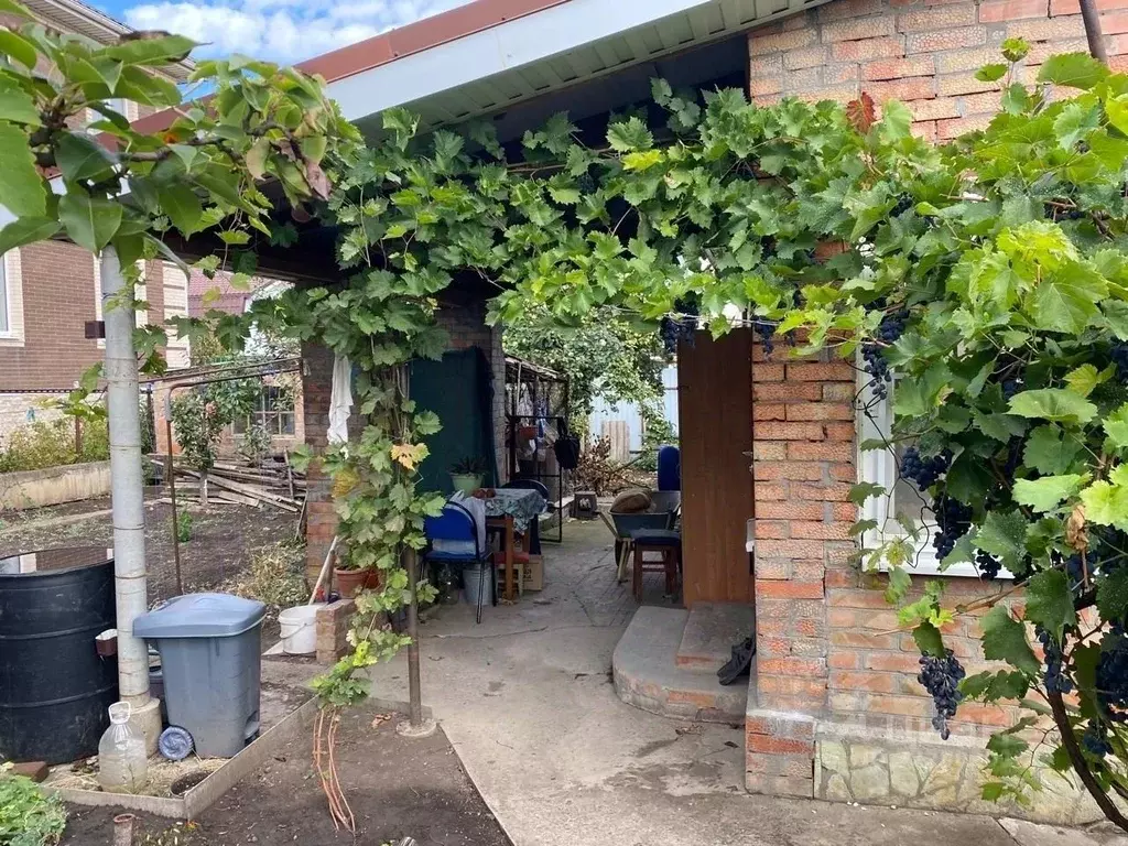 Дом в Ростовская область, Ростов-на-Дону Раздельная ул., 90 (65 м) - Фото 2