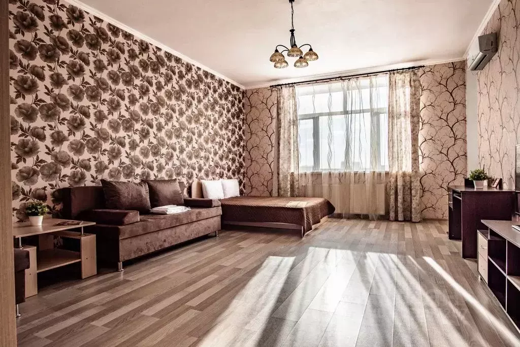 1-к кв. Тюменская область, Тюмень ул. Малыгина, 90 (62.0 м) - Фото 0