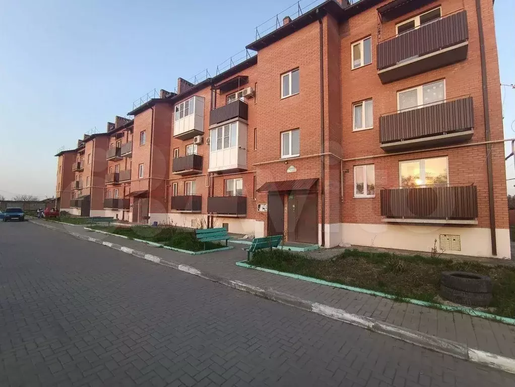 1-к. квартира, 28 м, 1/3 эт. - Фото 0