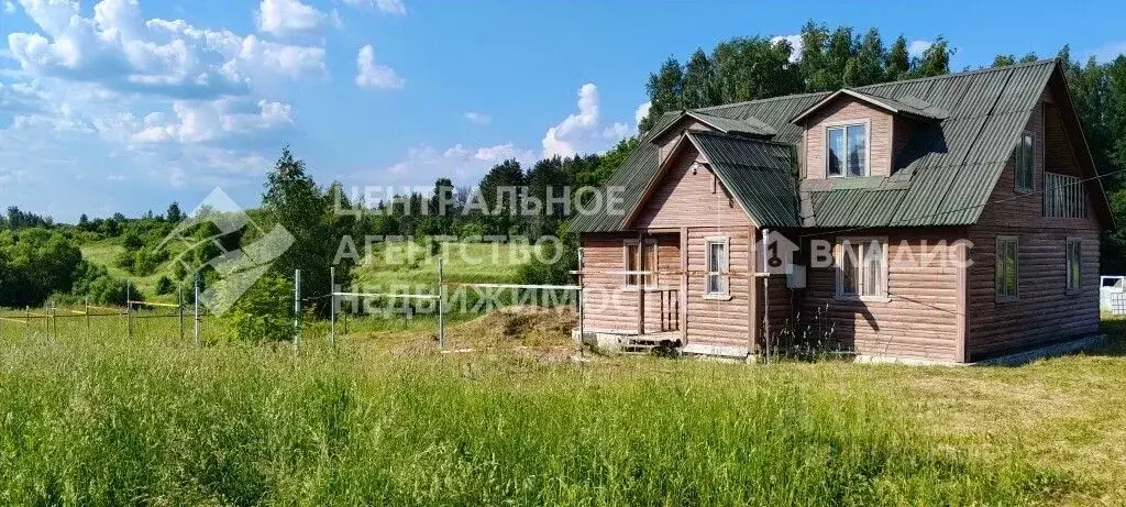 Дом в Рязанская область, Рязанский муниципальный округ, с. Вышетравино ... - Фото 1