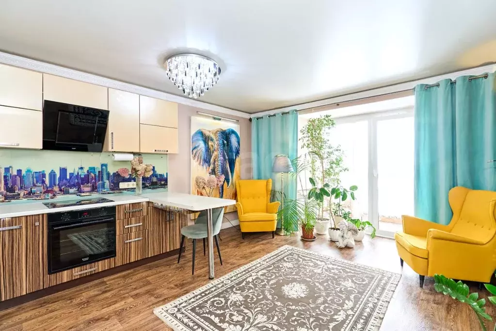 2-к кв. Томская область, Северск ул. Ленина, 118 (66.1 м) - Фото 1