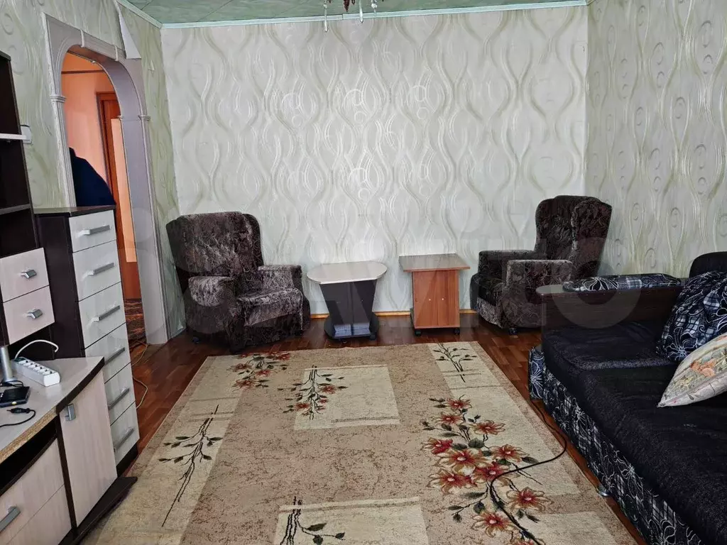 3-к. квартира, 50 м, 1/2 эт. - Фото 0