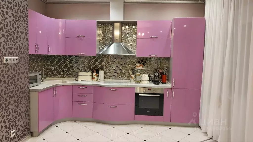 2-к кв. Татарстан, Казань ул. Сибгата Хакима, 15 (81.5 м) - Фото 2