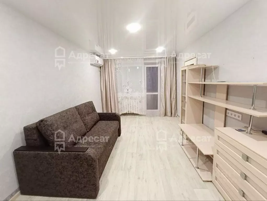 2-к кв. Волгоградская область, Волгоград ул. Одоевского, 63 (45.0 м) - Фото 1