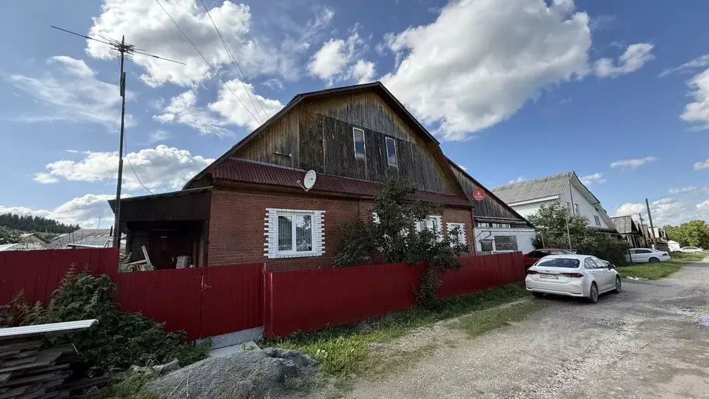 Дом в Свердловская область, Ревда ул. Революции, 24 (78 м) - Фото 1