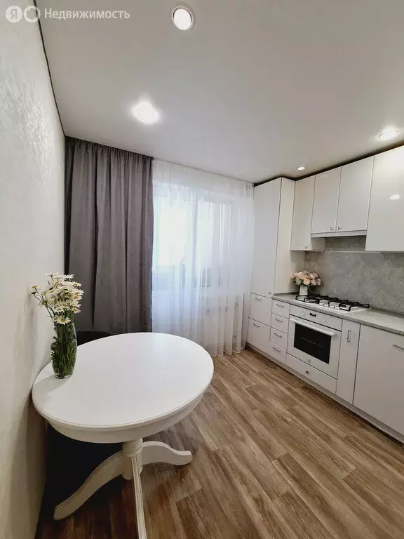 2-комнатная квартира: Саратов, улица имени Н.В. Исаева, 26 (56.5 м) - Фото 0