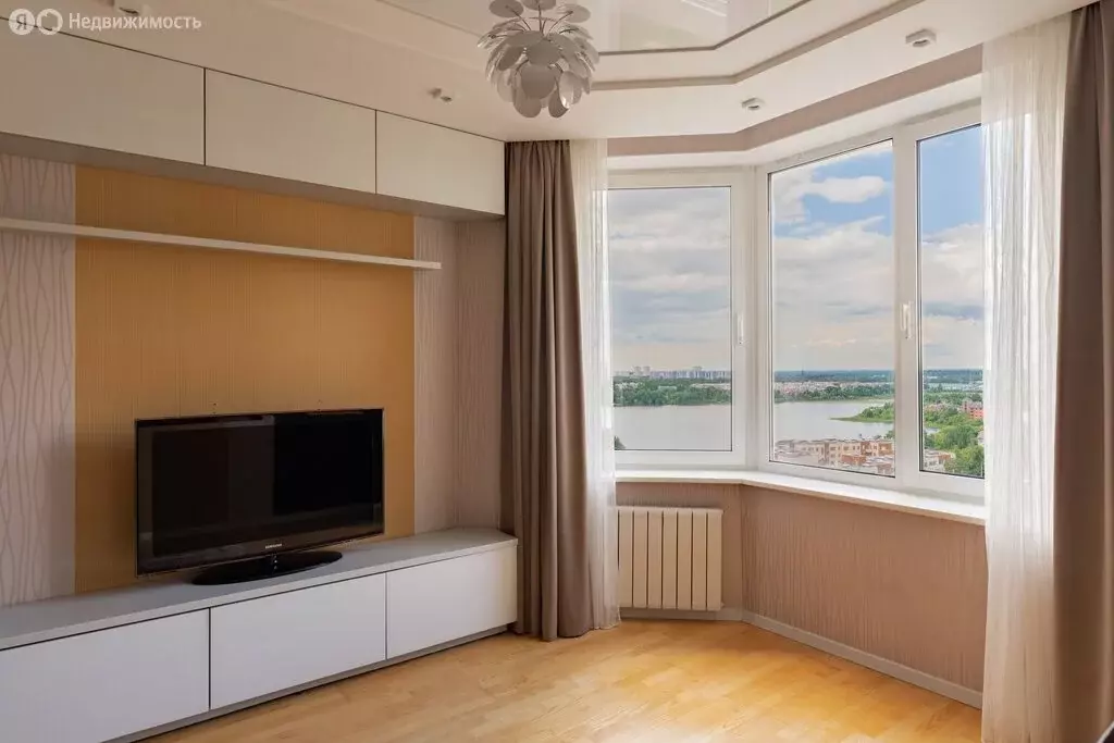3-комнатная квартира: Санкт-Петербург, Выборгское шоссе, 15 (83.6 м) - Фото 1