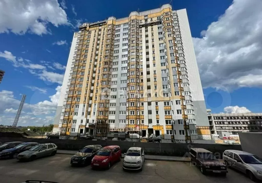 2-к кв. Липецкая область, Липецк ул. Василия Саунина, 1 (78.0 м) - Фото 0