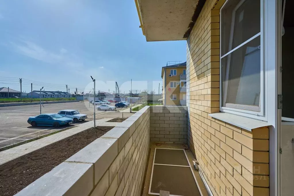 2-к кв. Краснодарский край, Кореновск ул. Таманская, 3к2 (79.25 м) - Фото 2