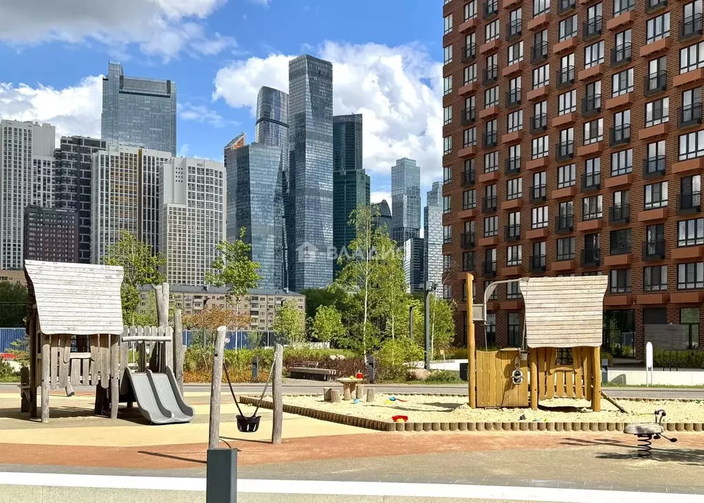4-к кв. Москва Большая Филевская ул., 3к2 (120.0 м) - Фото 0