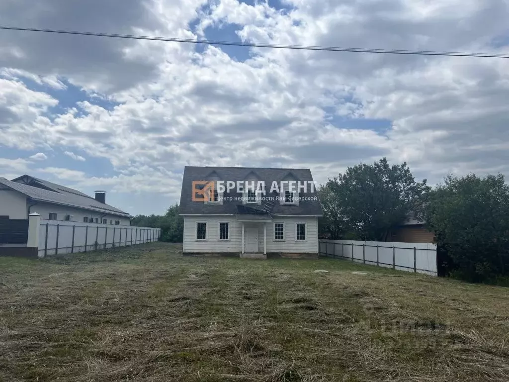 Дом в Белгородская область, Белгородский район, Тавровское с/пос, с. ... - Фото 1
