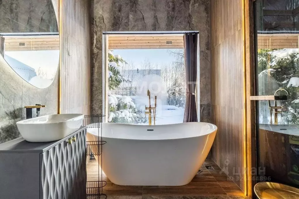 Дом в Ленинградская область, Гатчинский муниципальный округ, Учхоз ... - Фото 1