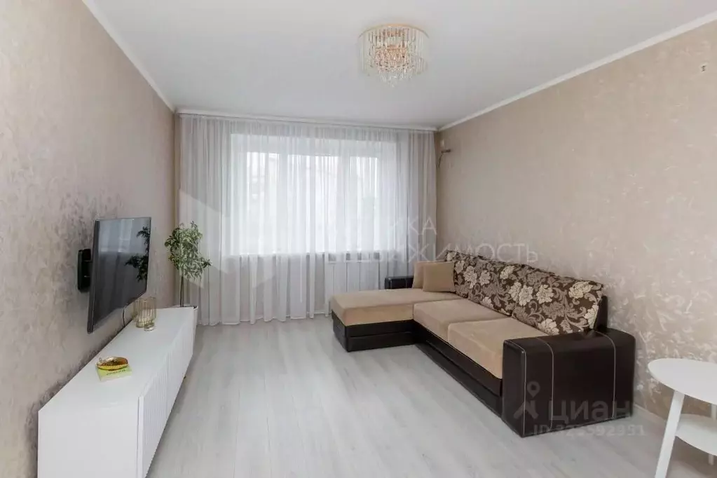 1-к кв. Тюменская область, Тюмень Широтная ул., 190к3 (43.1 м) - Фото 1