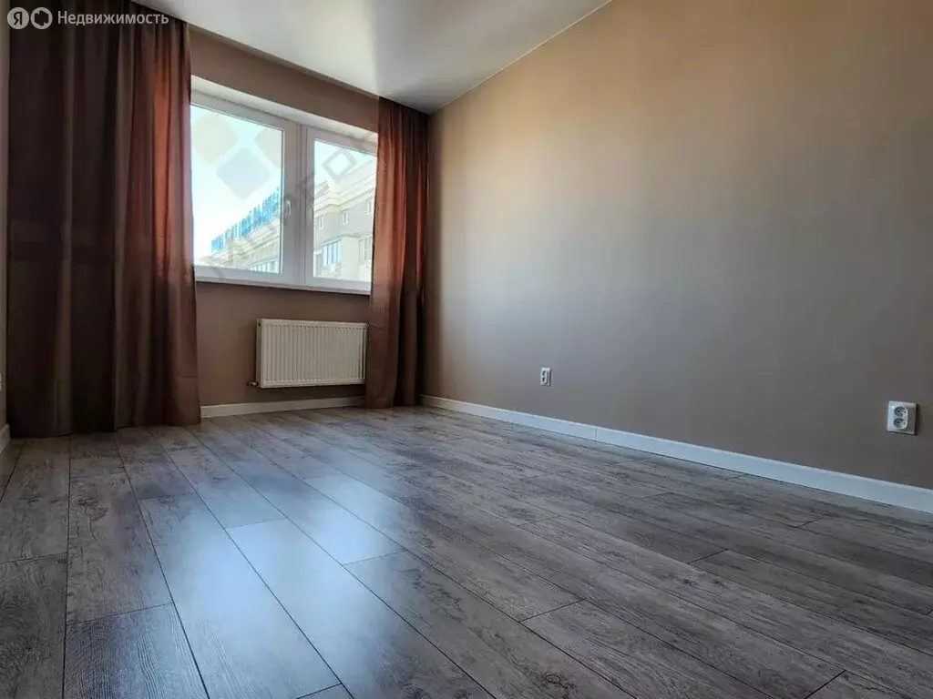 3-комнатная квартира: Краснодар, улица Цезаря Куникова, 24к2 (72 м) - Фото 1