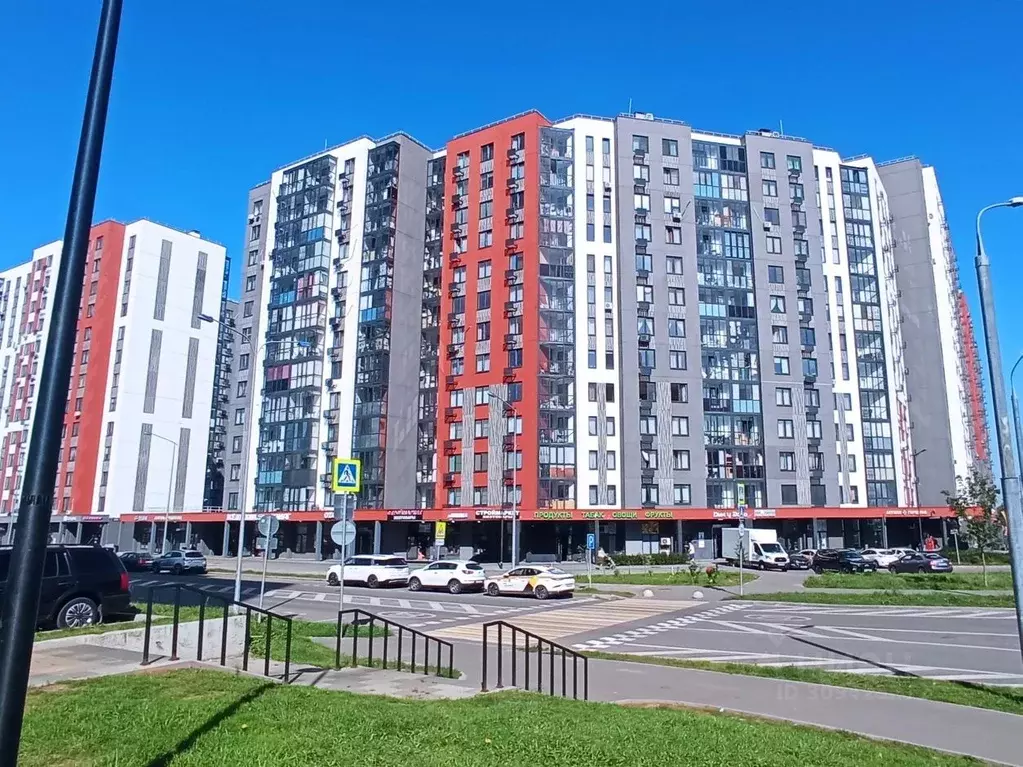 Гараж в Москва Десеновское поселение, ул. 3-я Нововатутинская, 8 (9 м) - Фото 0